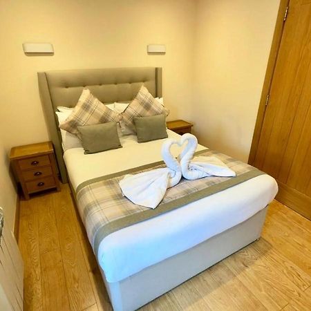 Waverley Inn Holiday Apartments Inverness Buitenkant foto