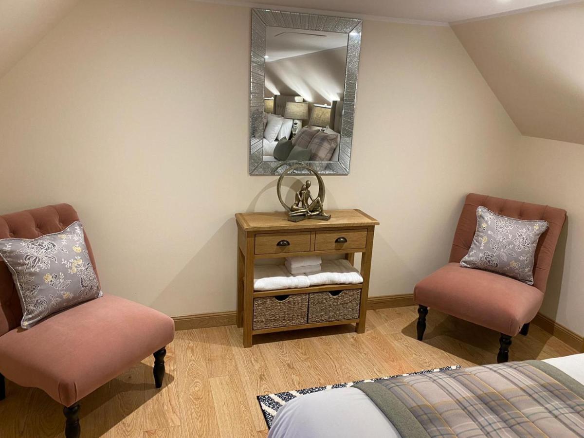 Waverley Inn Holiday Apartments Inverness Buitenkant foto