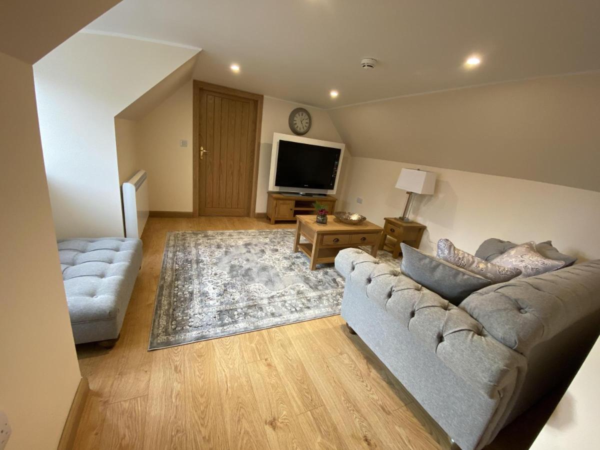 Waverley Inn Holiday Apartments Inverness Buitenkant foto