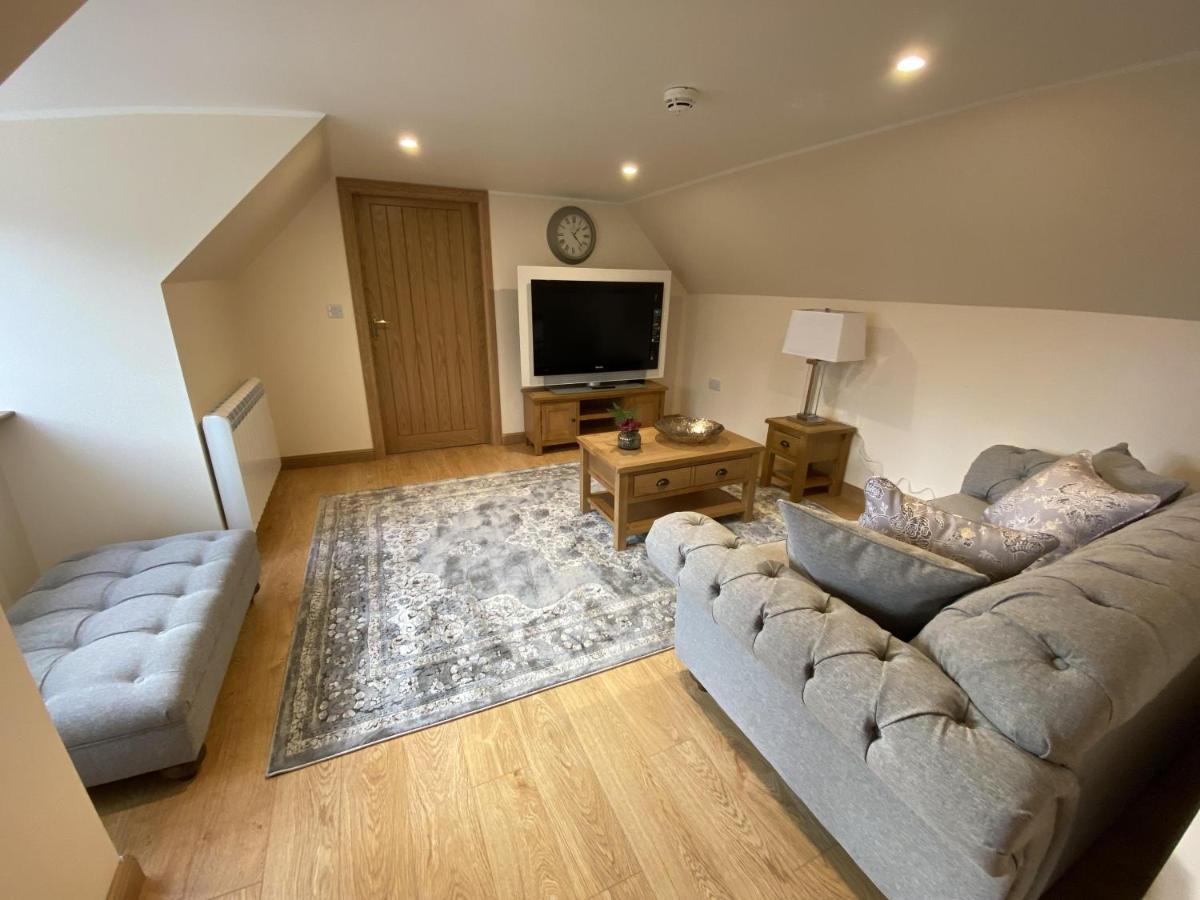 Waverley Inn Holiday Apartments Inverness Buitenkant foto