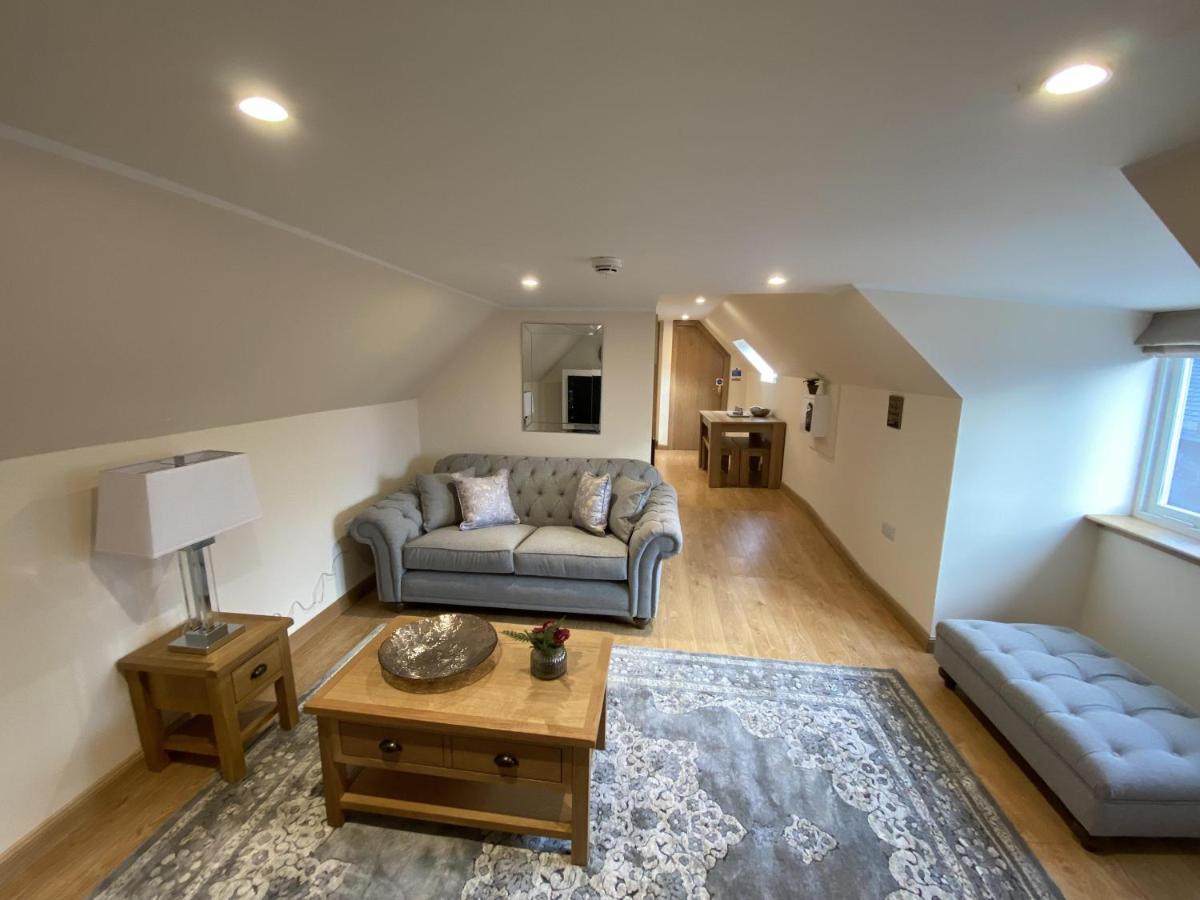 Waverley Inn Holiday Apartments Inverness Buitenkant foto