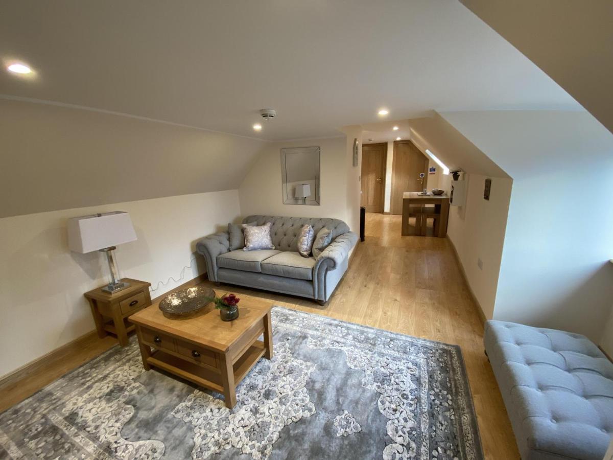 Waverley Inn Holiday Apartments Inverness Buitenkant foto
