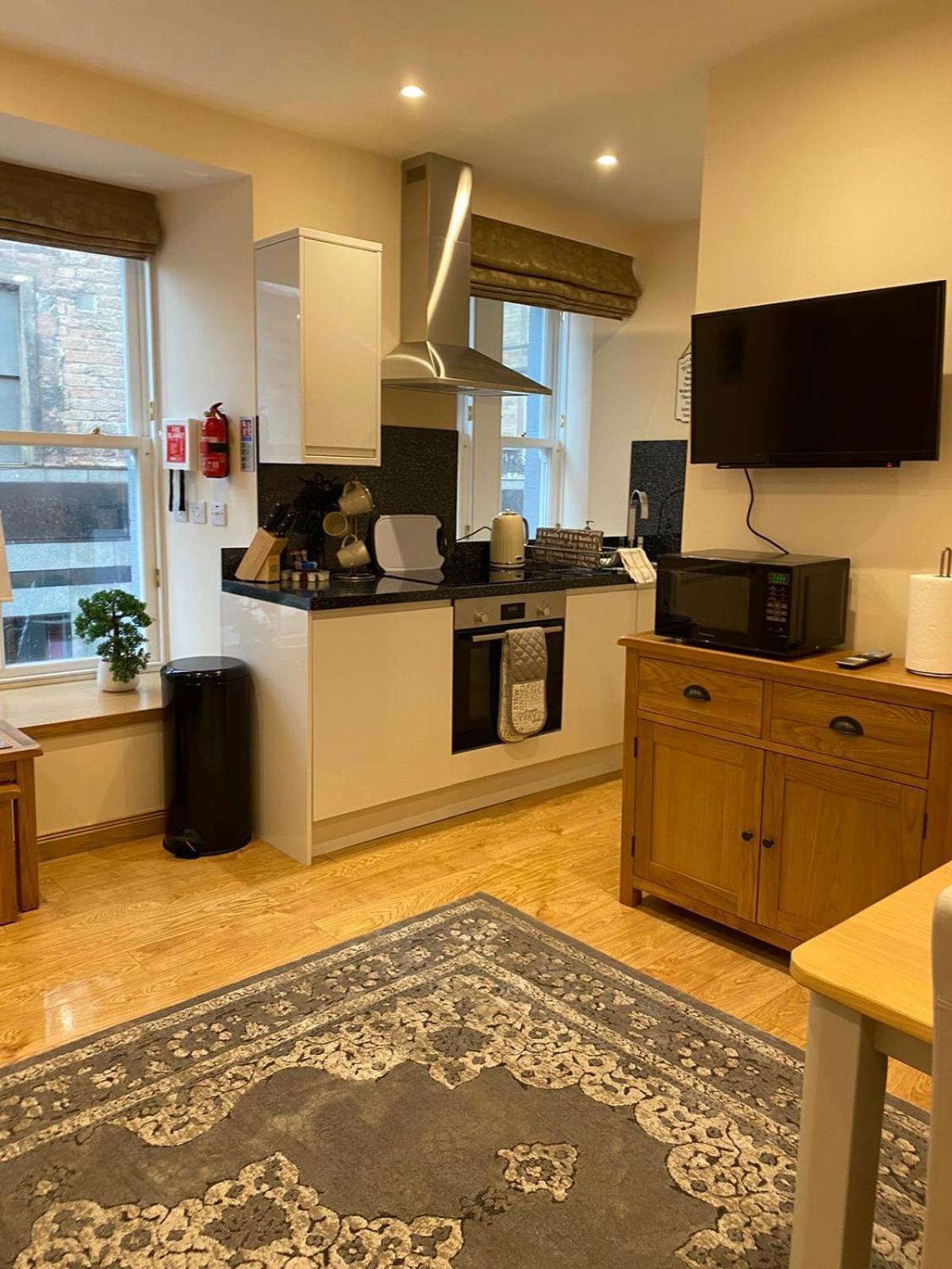 Waverley Inn Holiday Apartments Inverness Kamer foto