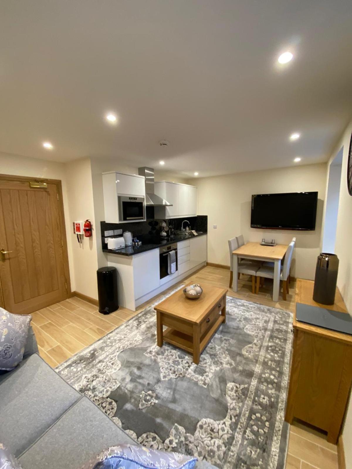 Waverley Inn Holiday Apartments Inverness Kamer foto