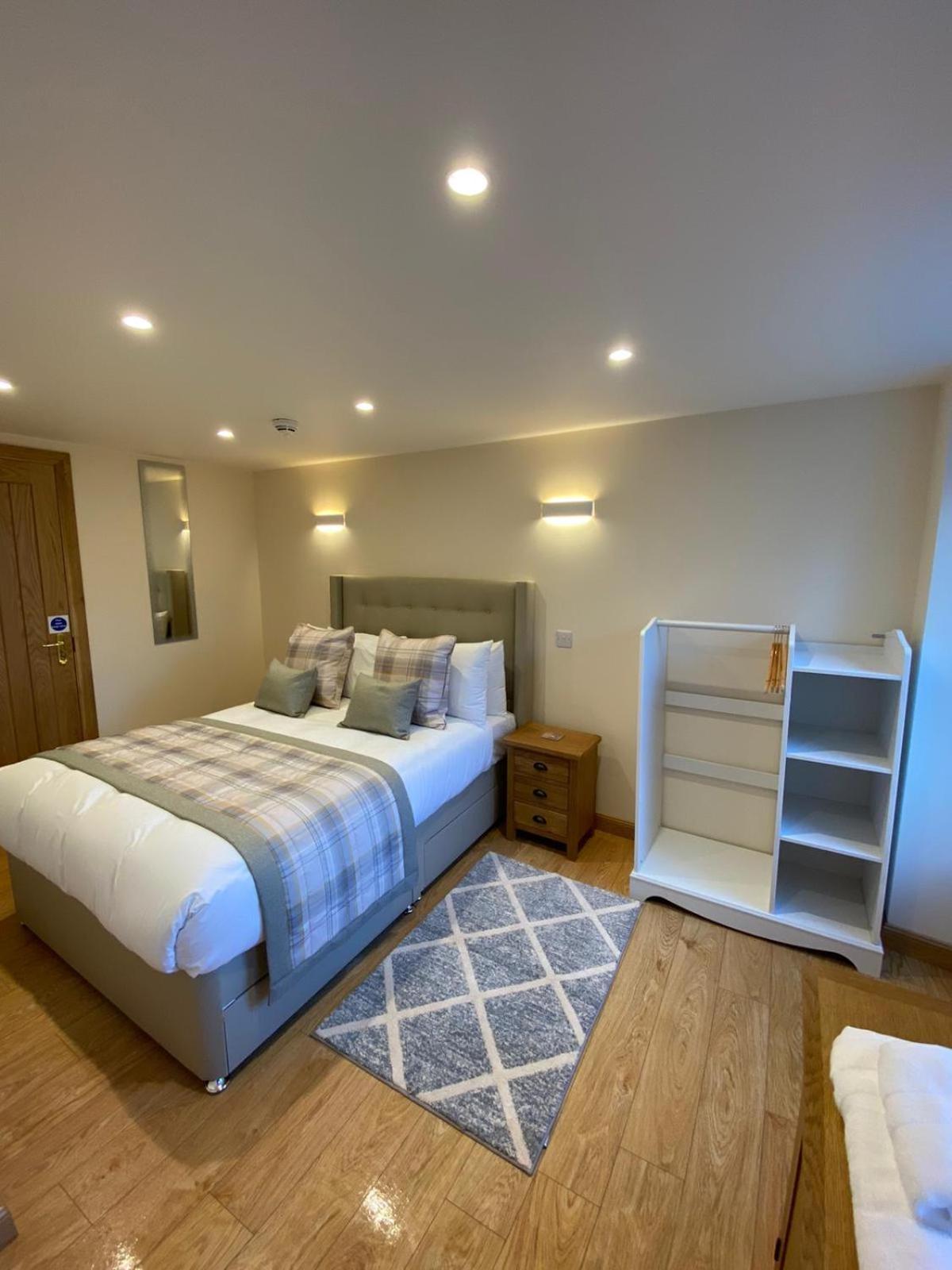 Waverley Inn Holiday Apartments Inverness Kamer foto